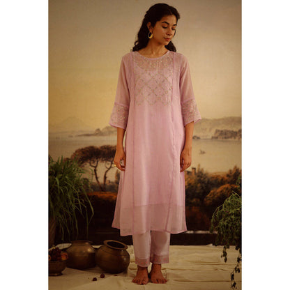 Tatwa Designs Levander Cross Buti Kurta (Set of 3)