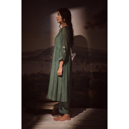 Tatwa Designs Bottle Green Juhi Yoke Kurta (Set of 3)