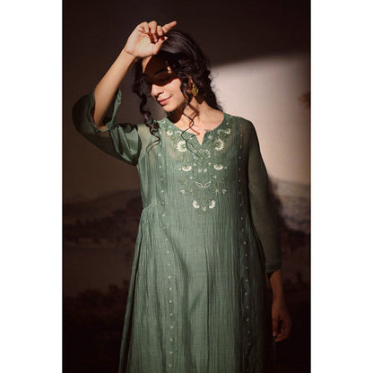 Tatwa Designs Bottle Green Juhi Yoke Kurta (Set of 3)