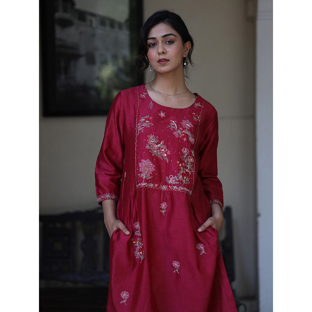 Tatwa Designs Magenta Pink Dream Garden Kurta with Pant & Dupatta (Set of 3)