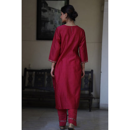 Tatwa Designs Magenta Pink Dream Garden Kurta with Pant & Dupatta (Set of 3)