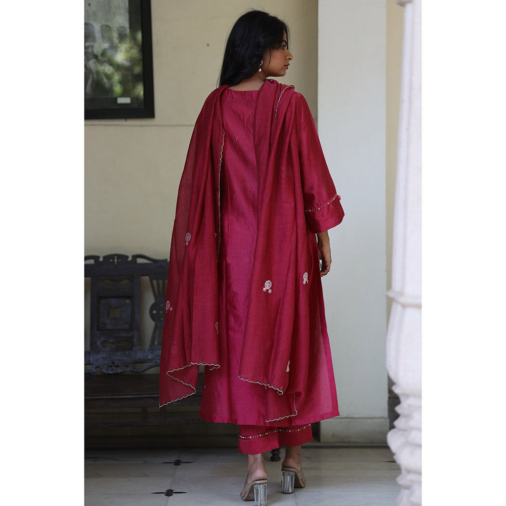 Tatwa Designs Magenta Pink Glass Beaded Kurta with Pant & Dupatta (Set of 3)