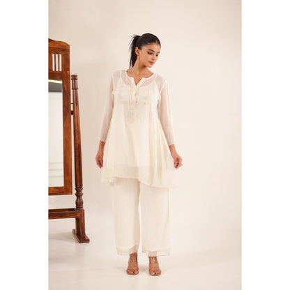 Tatwa Designs Women Ivory Cotton Solid Co-Ord Set