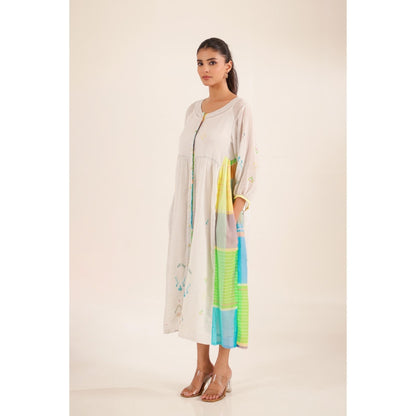 Tatwa Designs Women White Cotton Checks Midi Dress
