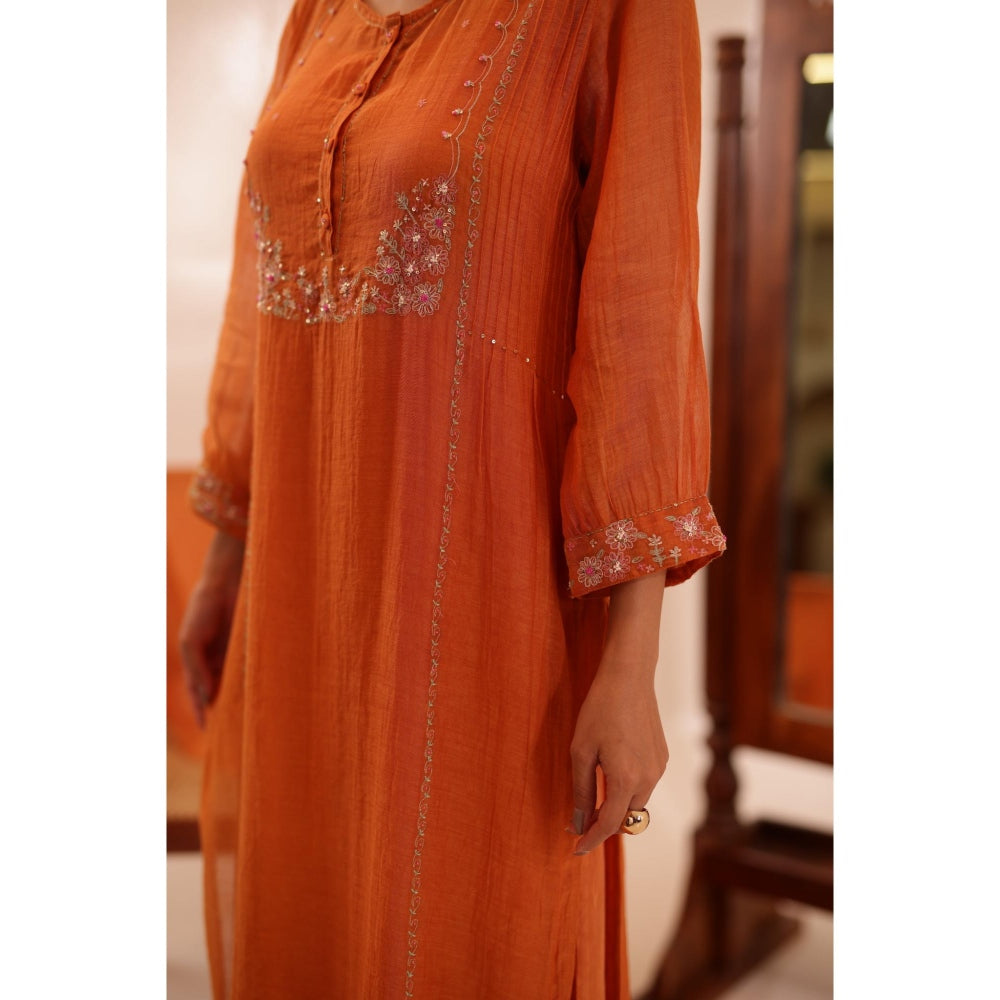 Tatwa Designs Women Rust Chanderi Embroidered Kurta with Pant and Dupatta