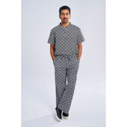 TERRA LUNA Comet Check Black Tao Casual Trousers