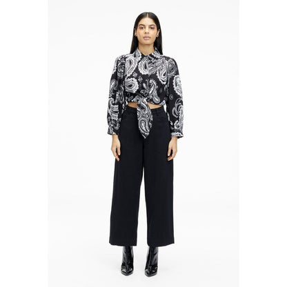 TERRA LUNA Nitsa Black Paisley Shirt