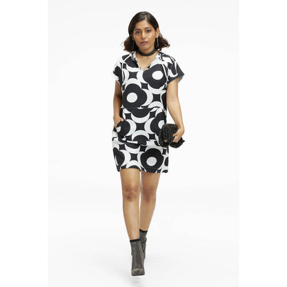 TERRA LUNA Omnia Black Printed Dress