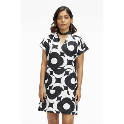 TERRA LUNA Omnia Black Printed Dress