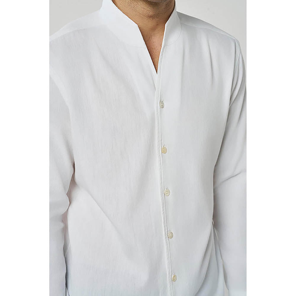 TERRA LUNA White Hunt Linen Casual Shirt