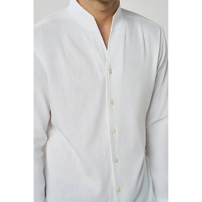 TERRA LUNA White Hunt Linen Casual Shirt