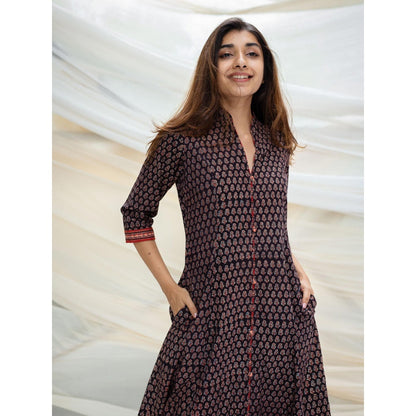 The Indian Ethnic Co. Ajrakh Black Cotton Kurta