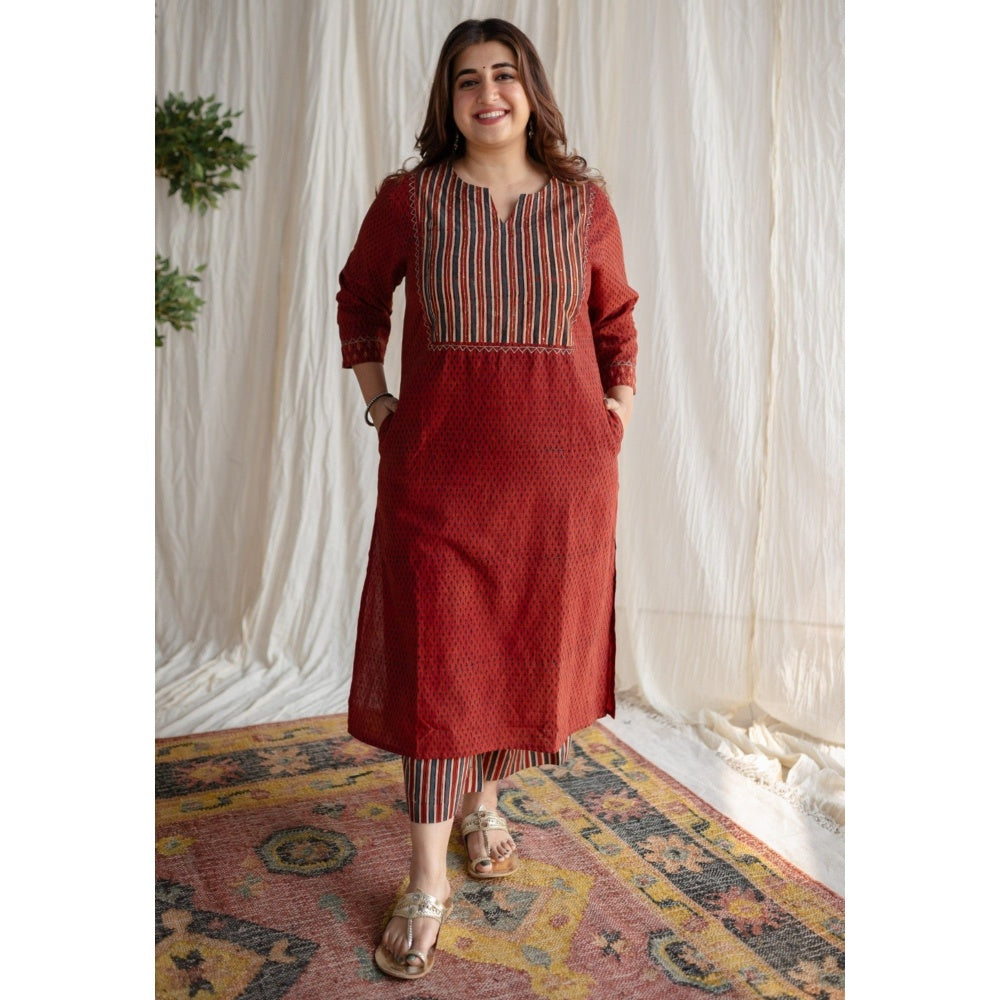 The Indian Ethnic Co. Ajrakh Slub Cotton Hand Embroidered Co-Ord (Set of 2)
