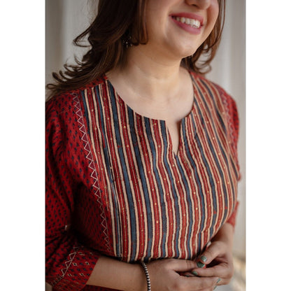 The Indian Ethnic Co. Ajrakh Slub Cotton Hand Embroidered Co-Ord (Set of 2)