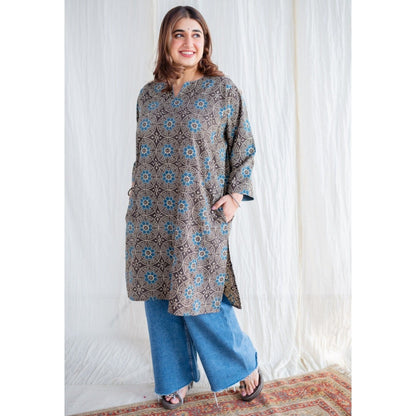 The Indian Ethnic Co. Ajrakh Jhabba Kali Cotton Kurta