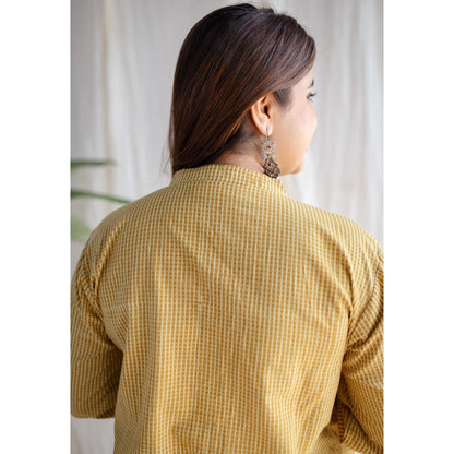 The Indian Ethnic Co. Yellow Ajrakh Hand Block Printed Cotton Co-Ord (Set of 2)