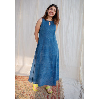 The Indian Ethnic Co. Indigo Dabu Hand Block Printed Cotton Maxi Dress
