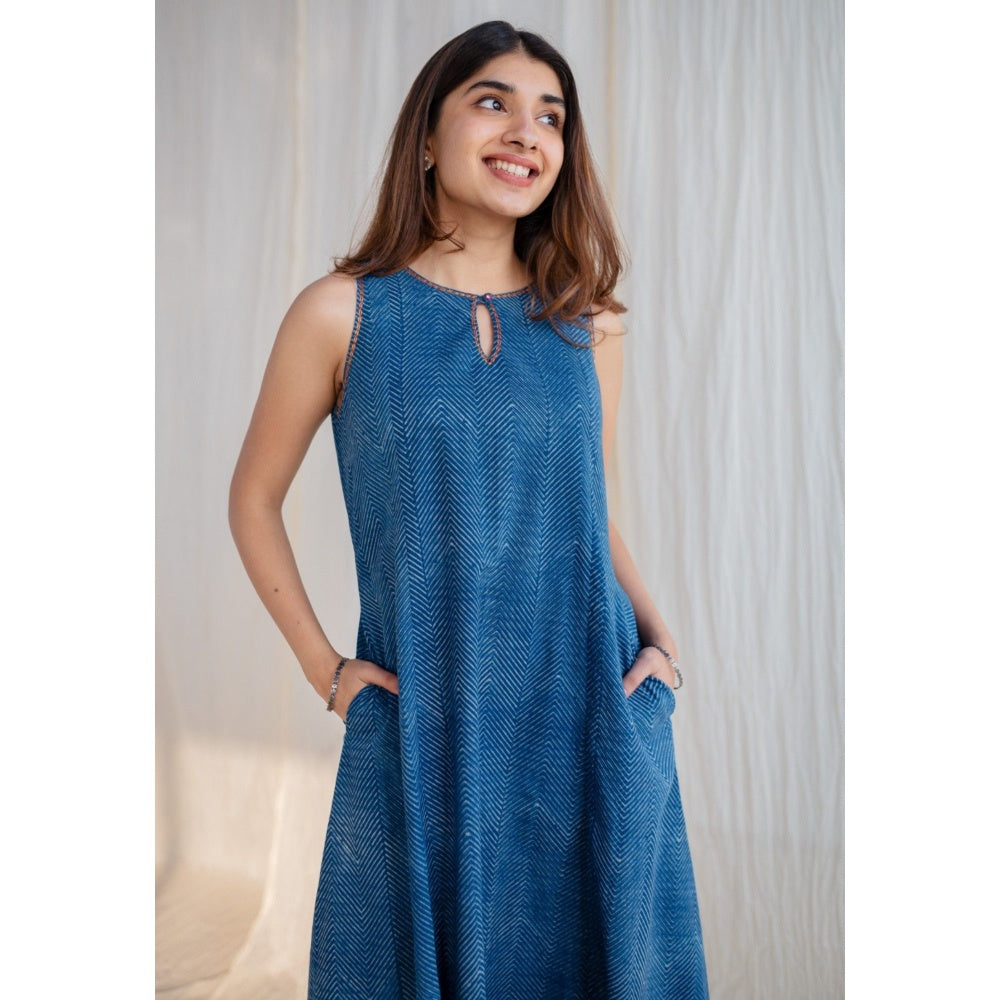 The Indian Ethnic Co. Indigo Dabu Hand Block Printed Cotton Maxi Dress