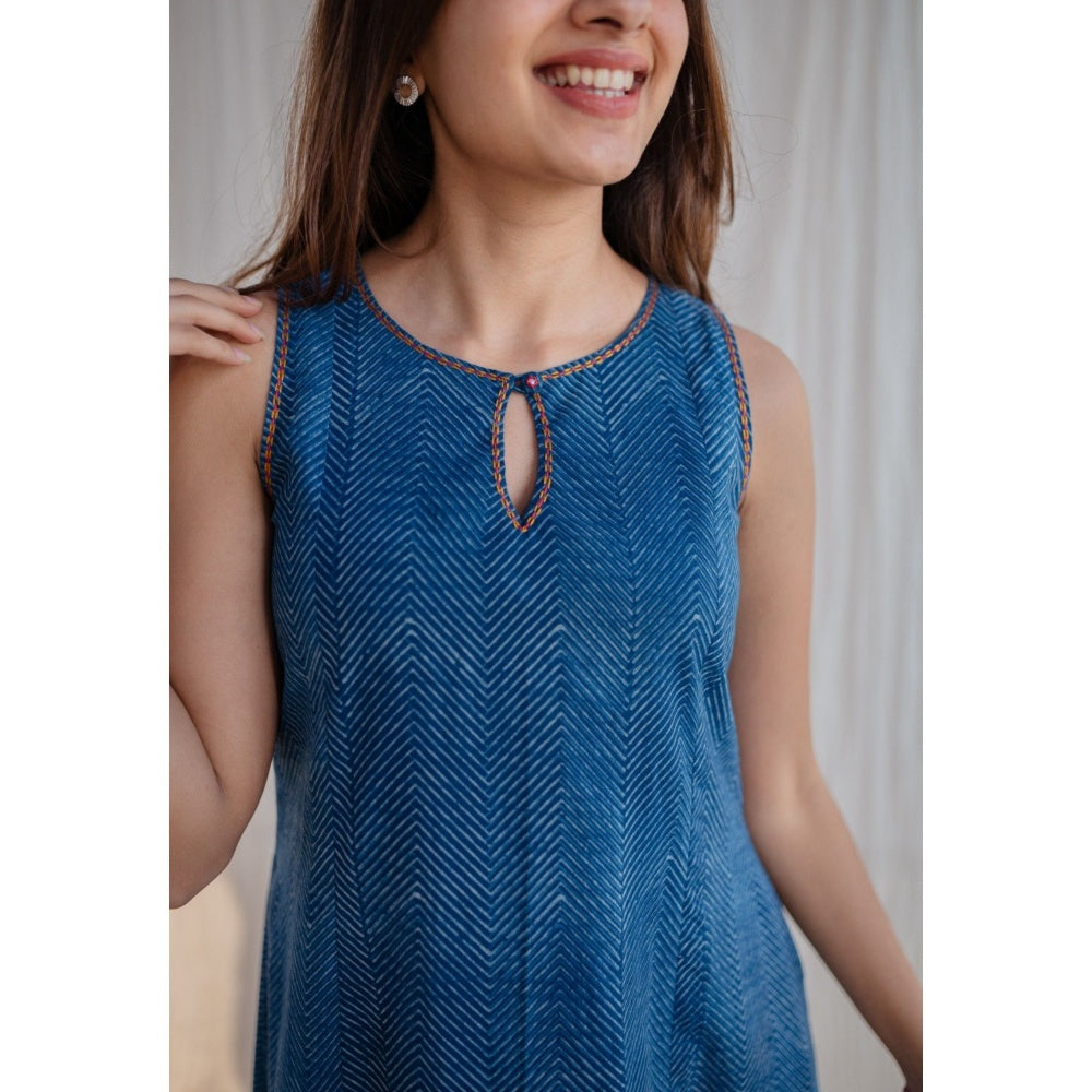 The Indian Ethnic Co. Indigo Dabu Hand Block Printed Cotton Maxi Dress