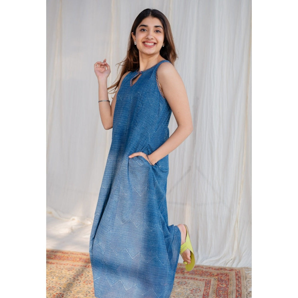 The Indian Ethnic Co. Indigo Dabu Hand Block Printed Cotton Maxi Dress