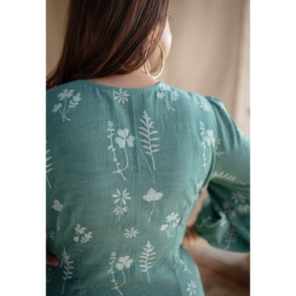 The Indian Ethnic Co. Green Dabu Slub Cotton Dress