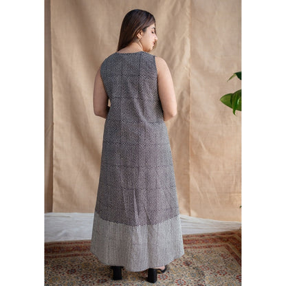 The Indian Ethnic Co. Black Fakira Mul Dress