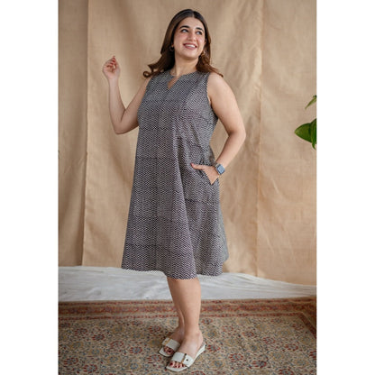 The Indian Ethnic Co. Fakira Mul Dress