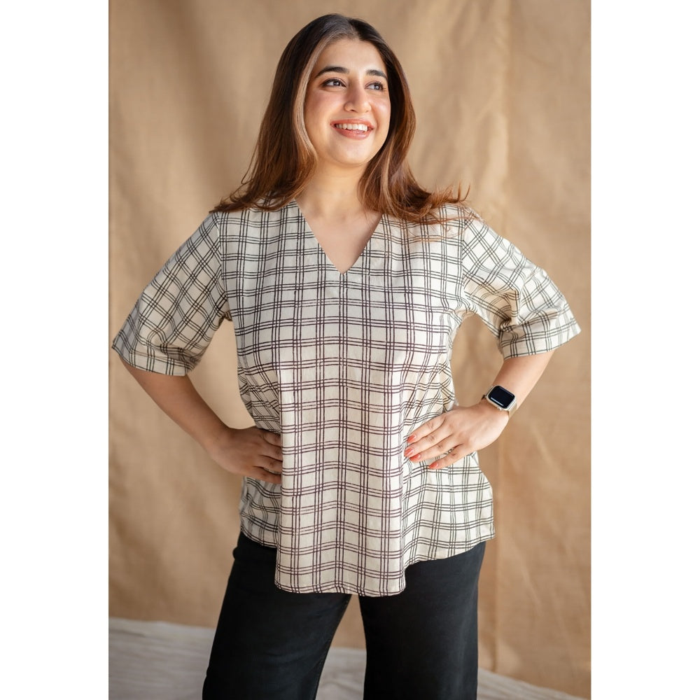 The Indian Ethnic Co. Fakira Mul Checks Top