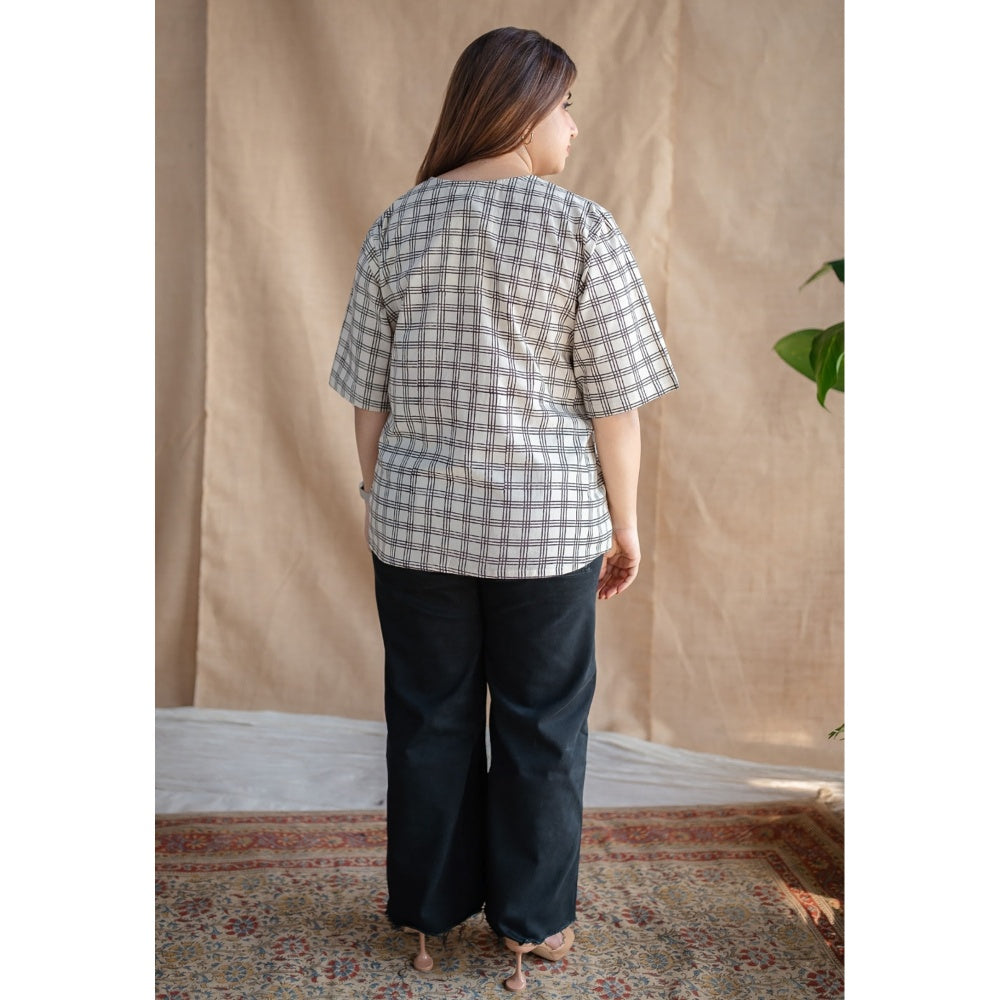 The Indian Ethnic Co. Fakira Mul Checks Top
