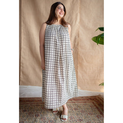 The Indian Ethnic Co. Off White Fakira Mul Dress