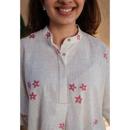 The Indian Ethnic Co. Natural White Dabu Slub Cotton Hand Printed Top