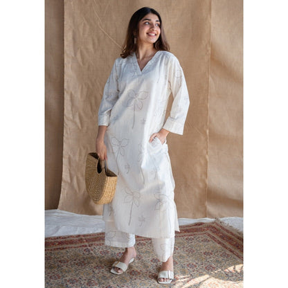 The Indian Ethnic Co. Natural White Dabu Slub Cotton Hand Printed Co-Ord (Set of 2)