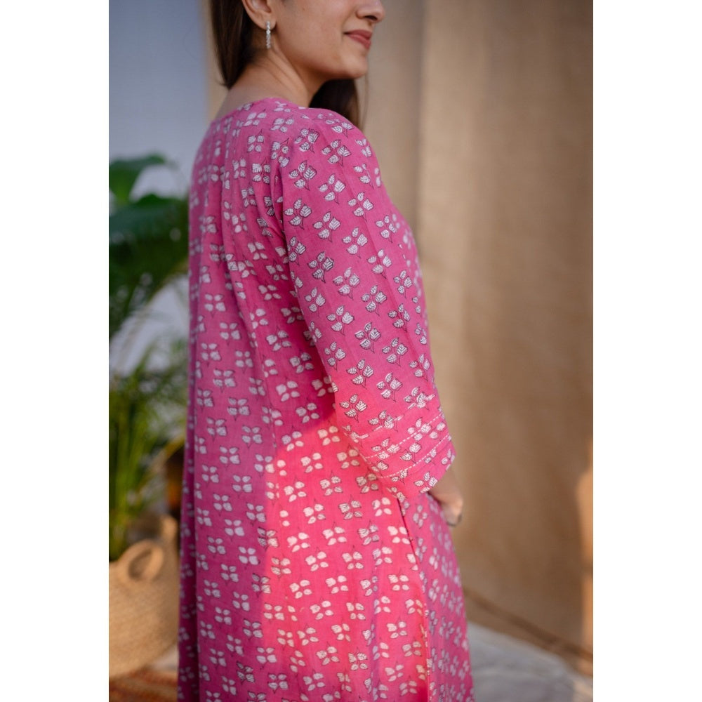 The Indian Ethnic Co. Pink Dabu Slub Cotton Hand Printed Kali Kurta