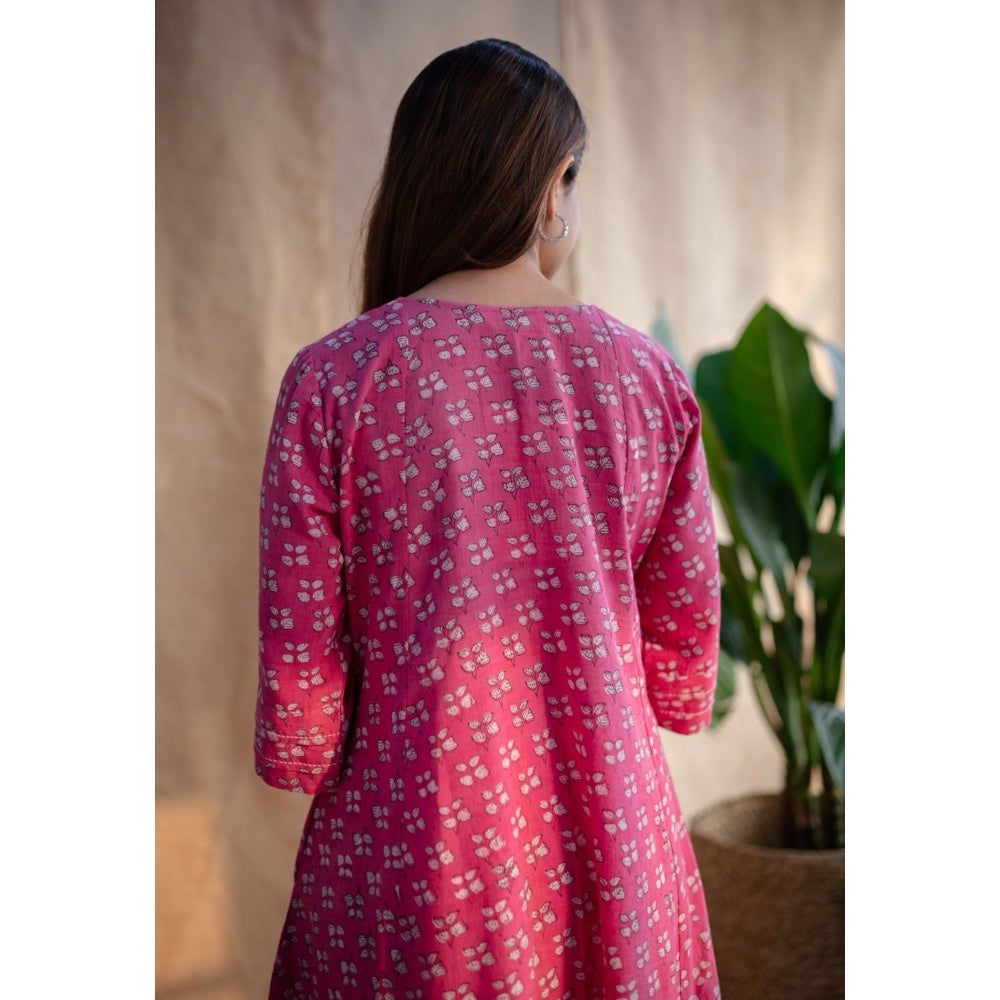 The Indian Ethnic Co. Pink Dabu Slub Cotton Hand Printed Kali Kurta