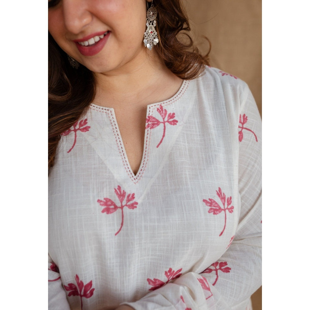 The Indian Ethnic Co. Natural White Dabu Slub Cotton Hand Embroidered Kali Kurta