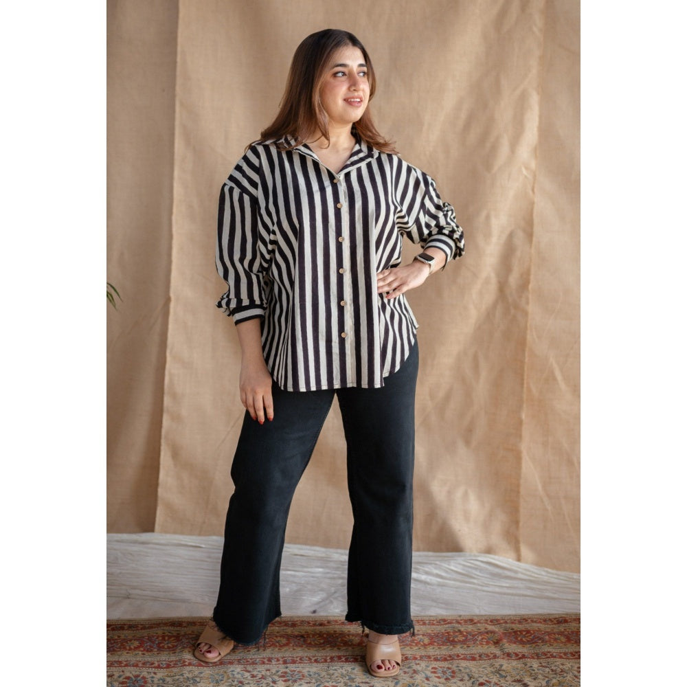 The Indian Ethnic Co. Off White Fakira Mul Shirt
