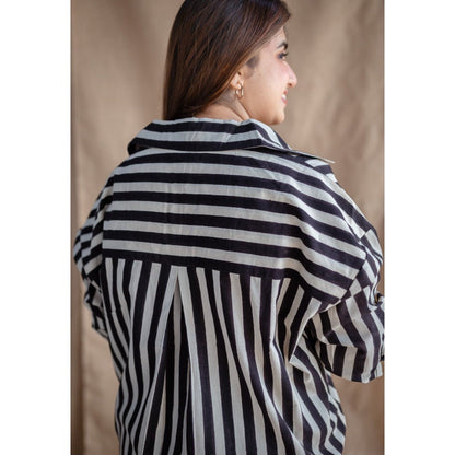 The Indian Ethnic Co. Off White Fakira Mul Shirt