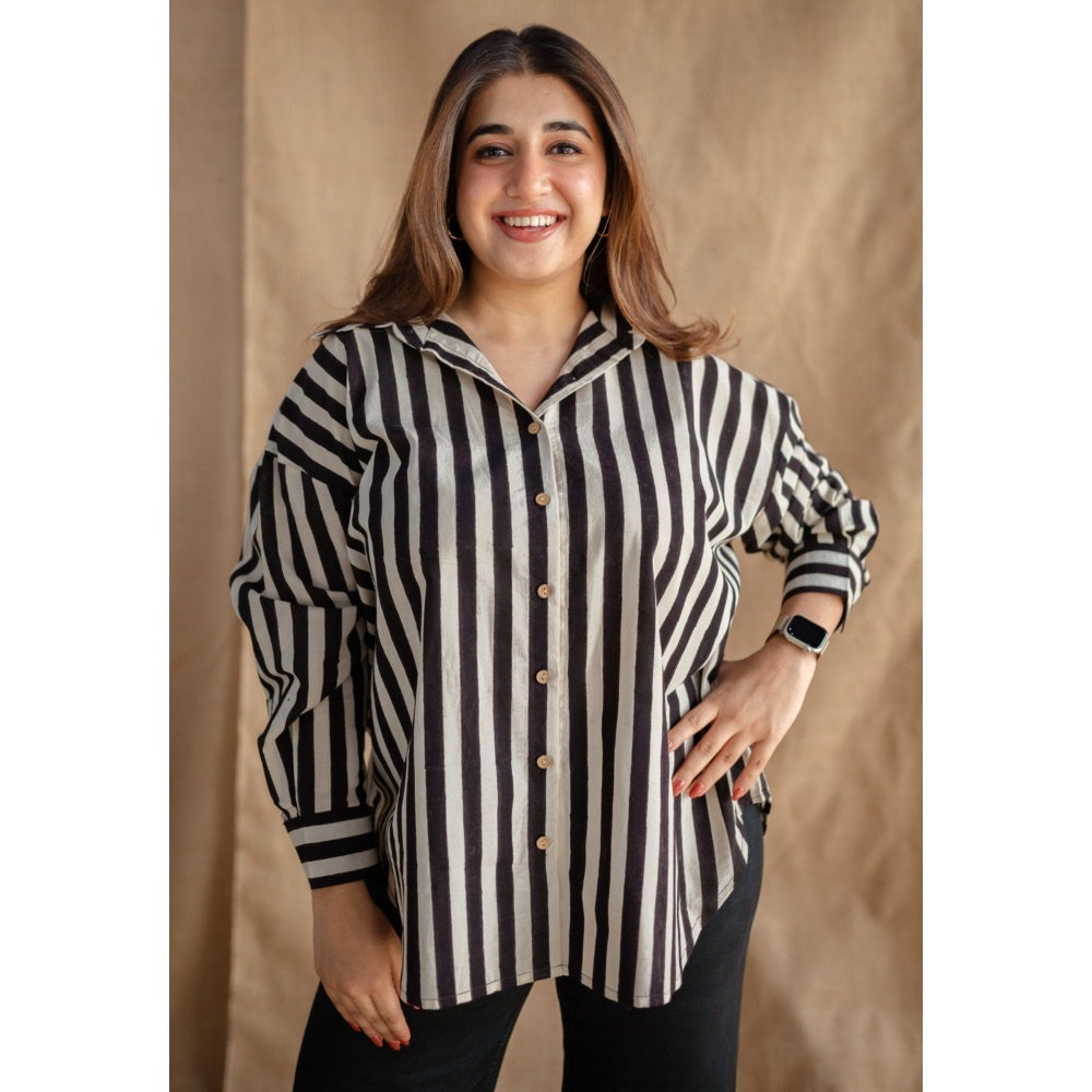 The Indian Ethnic Co. Off White Fakira Mul Shirt