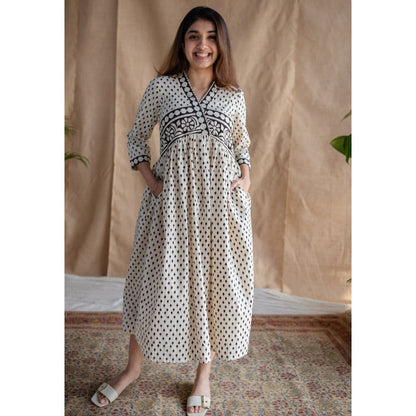 The Indian Ethnic Co. Off White Fakira Mul Dress