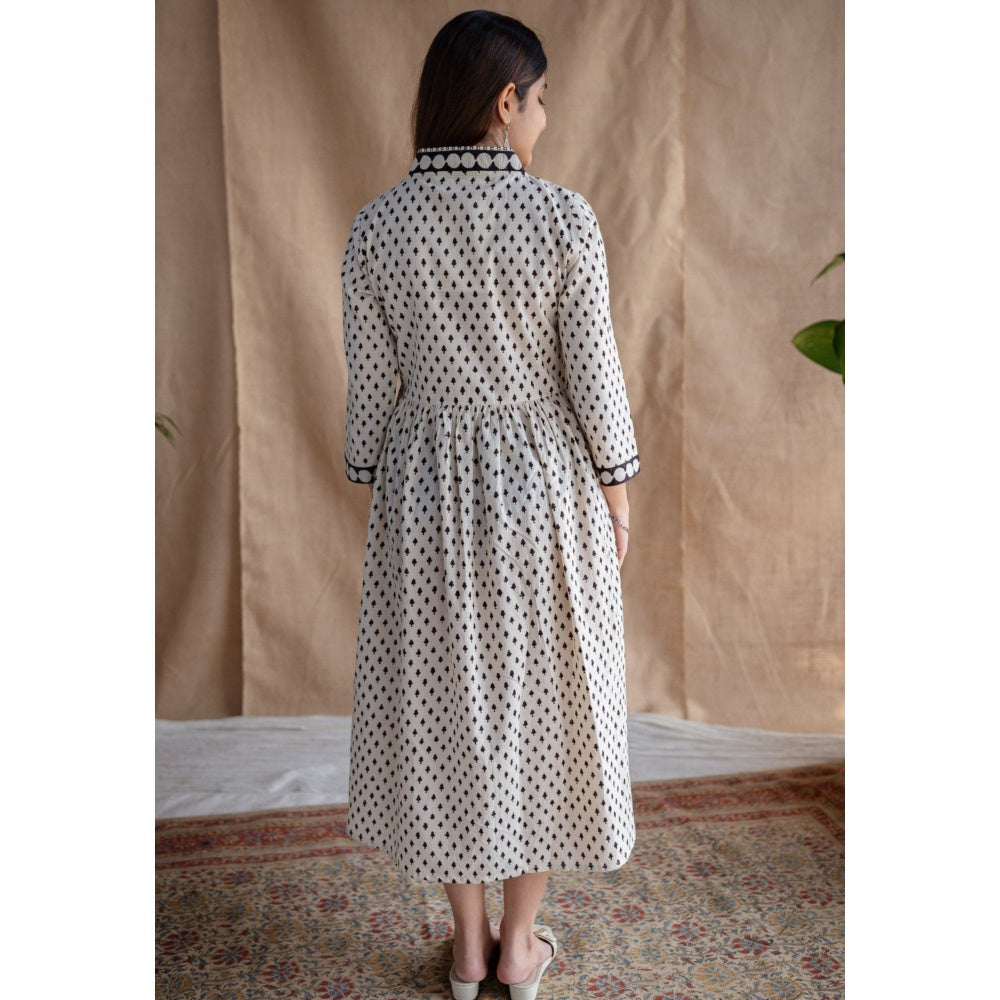 The Indian Ethnic Co. Off White Fakira Mul Dress