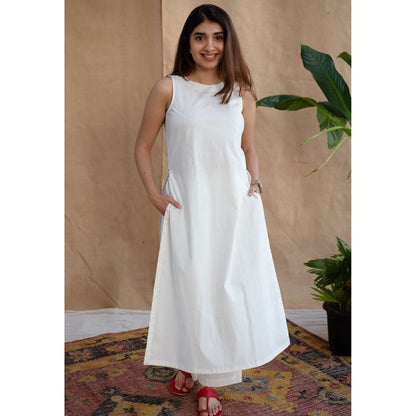 The Indian Ethnic Co. White Poplin Cotton Solid Kurta