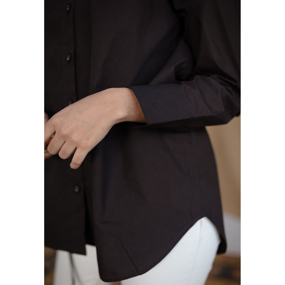 The Indian Ethnic Co. Black Poplin Cotton Solid Shirt