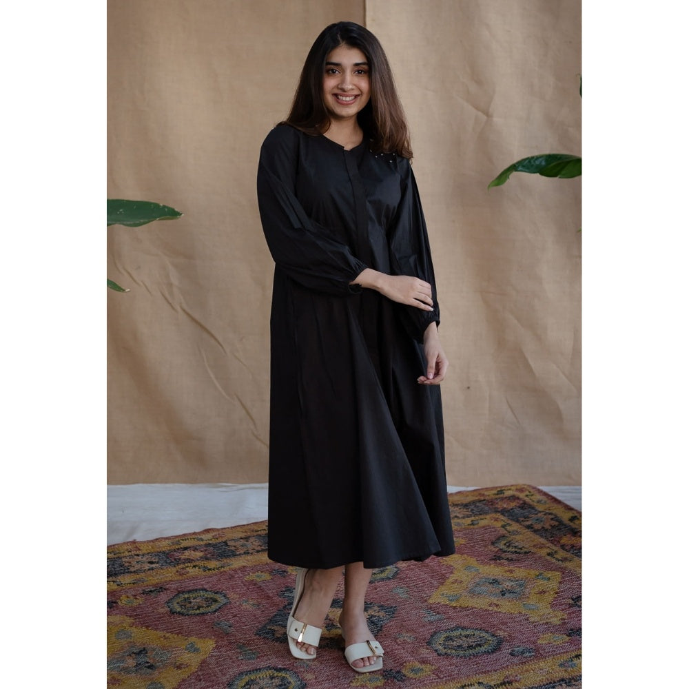 The Indian Ethnic Co. Black Poplin Cotton Solid Dress