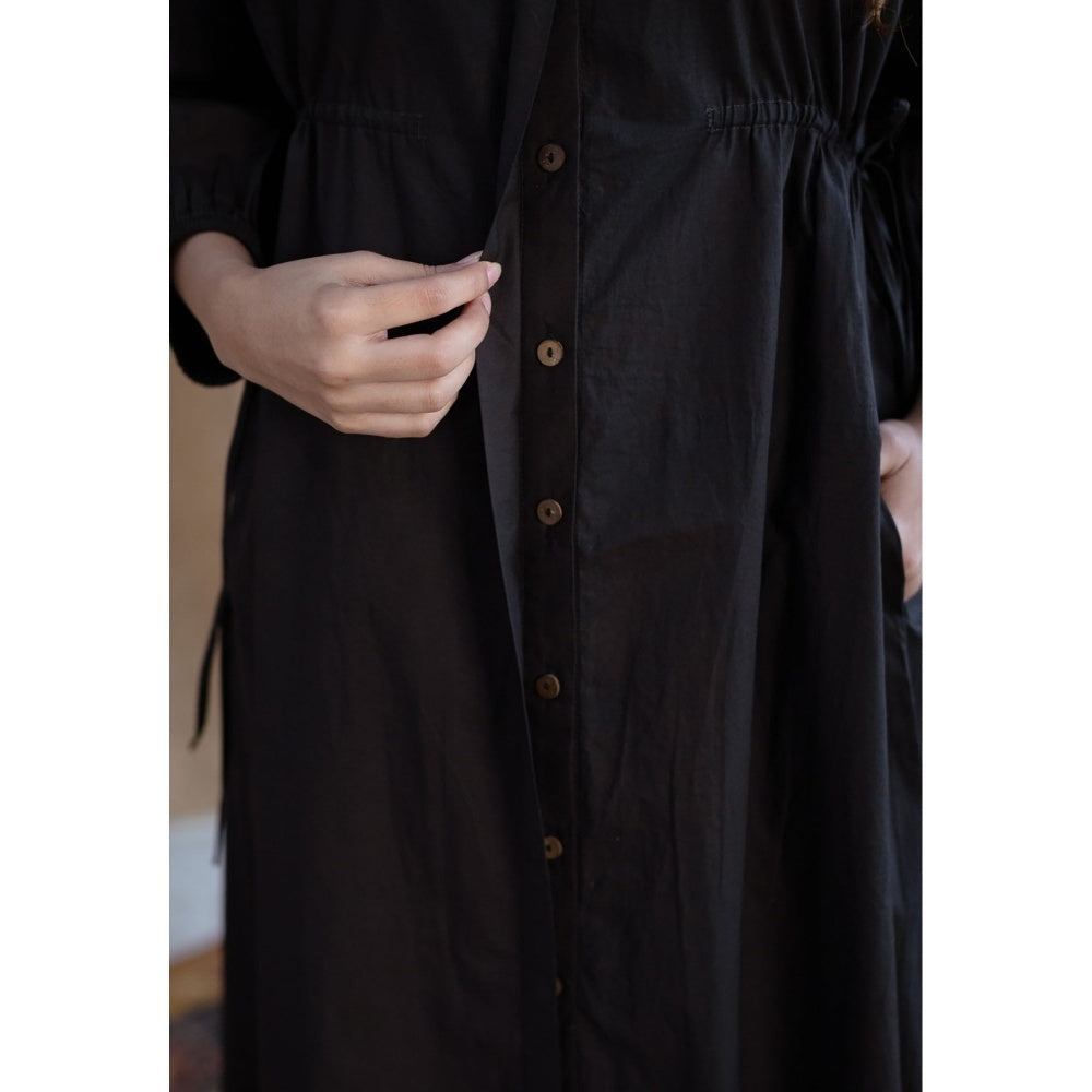 The Indian Ethnic Co. Black Poplin Cotton Solid Dress