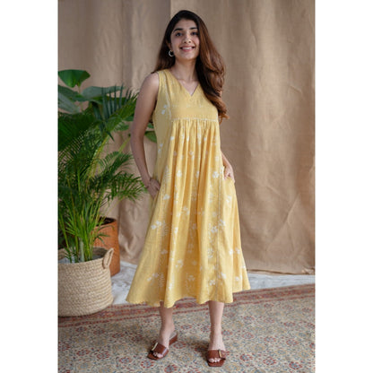 The Indian Ethnic Co. Yellow A-Line Dabu Slub Cotton Hand Block Print Embroidered Midi Dress