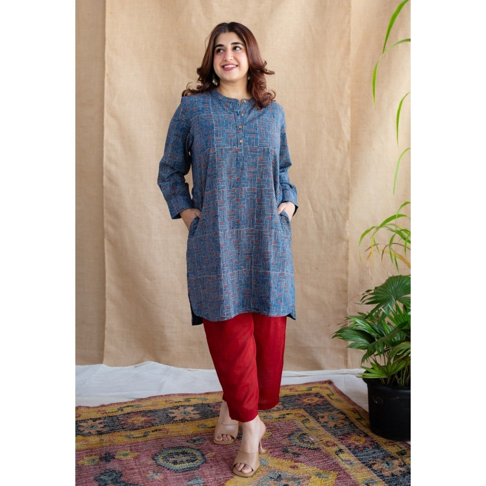 The Indian Ethnic Co. Maroon Straight Slub Cotton Plain Palazzo