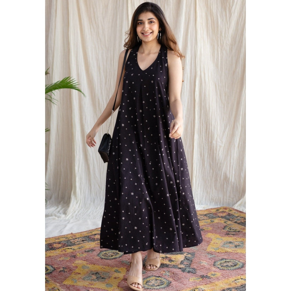The Indian Ethnic Co. Black Ajrakh A-Line Cotton Printed Sleeveless V-Neck Dress