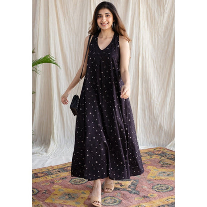 The Indian Ethnic Co. Black Ajrakh A-Line Cotton Printed Sleeveless V-Neck Dress