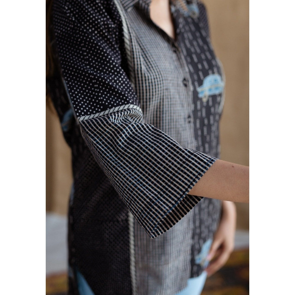 The Indian Ethnic Co. Black Loose Ajrakh Cotton Collar Neck Shirt