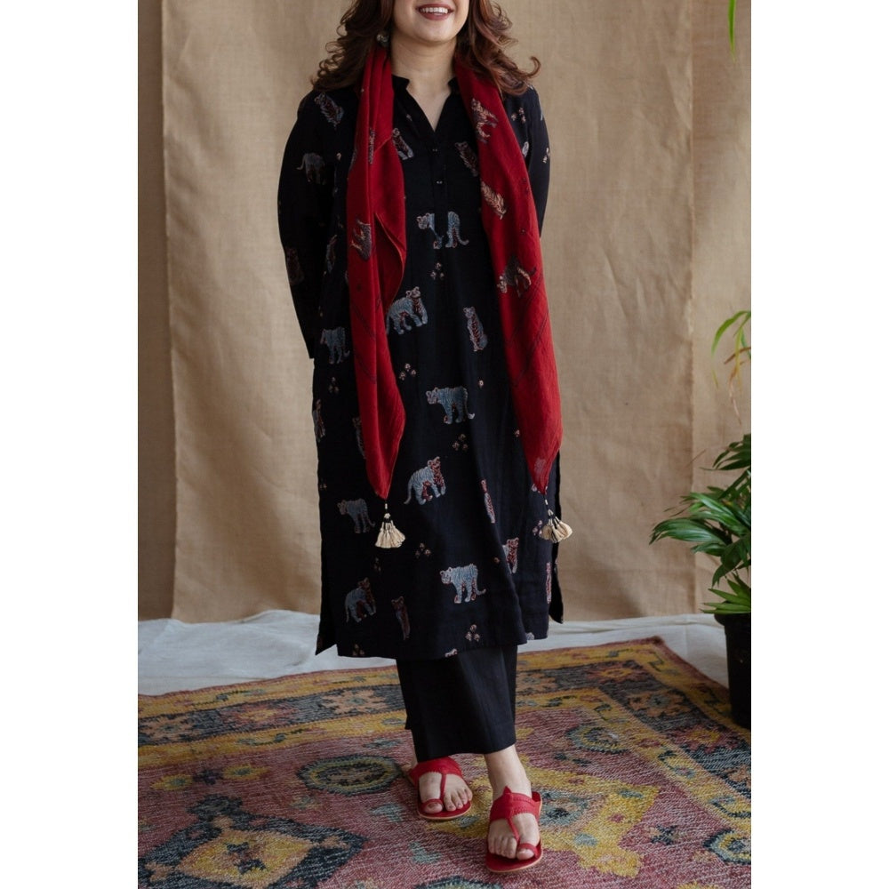 The Indian Ethnic Co. Black Loose Ajrakh Cotton Printed Mandarin Neck Kurta